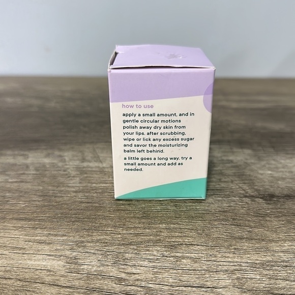 Latika lip scrub lavender & sugar exfoliating balm new - Picture 5 of 6